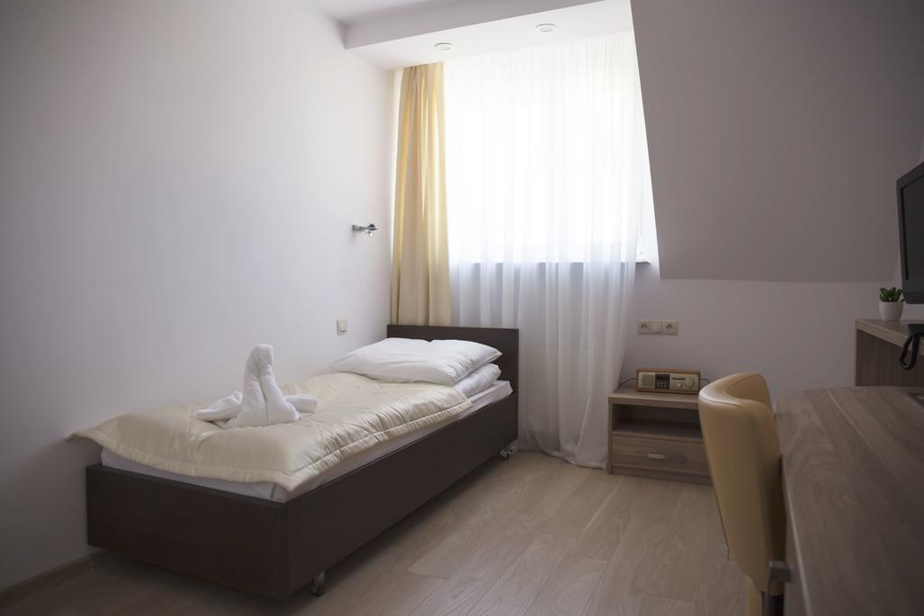 Hotel Osrodek Wypoczynku I Rekreacji Venus Mrzeżyno Exteriér fotografie